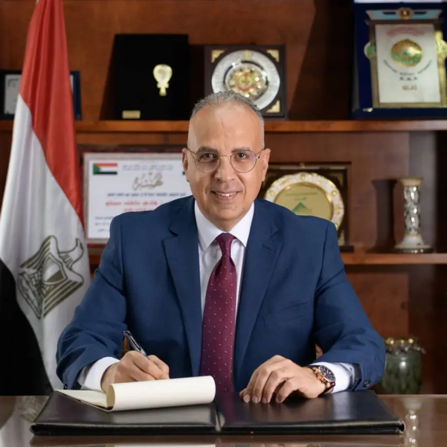 وزير الري يؤكد أهمية تعزيز الأبحاث التطبيقية لتقليل تكلفة تحلية المياه واستهلاك الطاقة