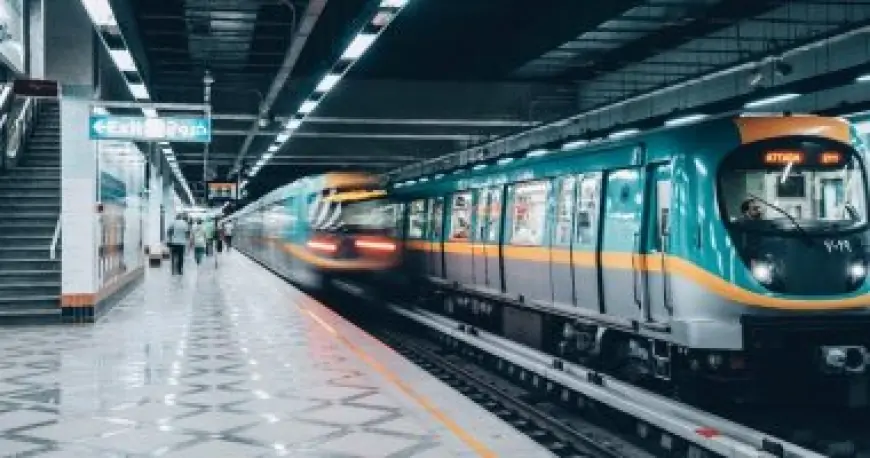 وزير النقل كامل الوزير يعلن موعد انطلاق مترو الإسكندرية في أبريل المقبل