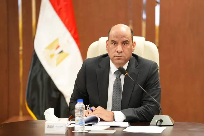وزير العمل يكشف في منتدى مصر: قانون العمل الجديد يمنع الفصل التعسفي ويستهدف تقليص العمالة غير الرسمية إلى 45%
