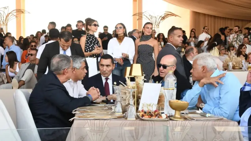 وزير الرياضة يشارك في ختام جولة لونجين العالمية لقفز الحواجز بجوار أهرامات الجيزة
