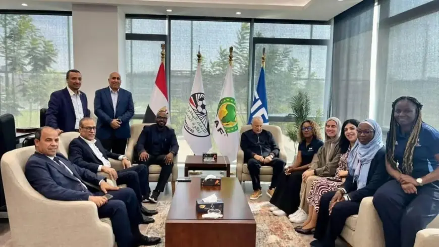 أبو ريدة يحتضن وفد فيفا لبحث المشروعات وإقامة ورشة عمل لنظام الانتقالات الدولية TMS