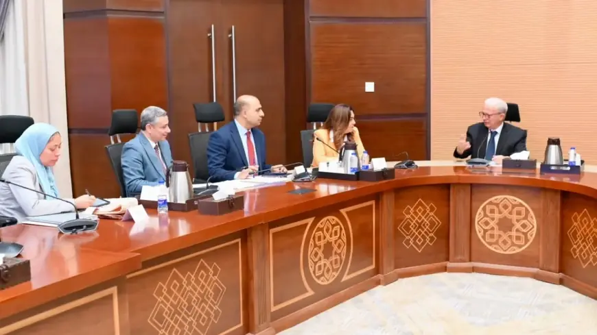 الحكومة تتوجه نحو تحسين كفاءة إدارة المخلفات وتطوير منظومتها بشكل شامل