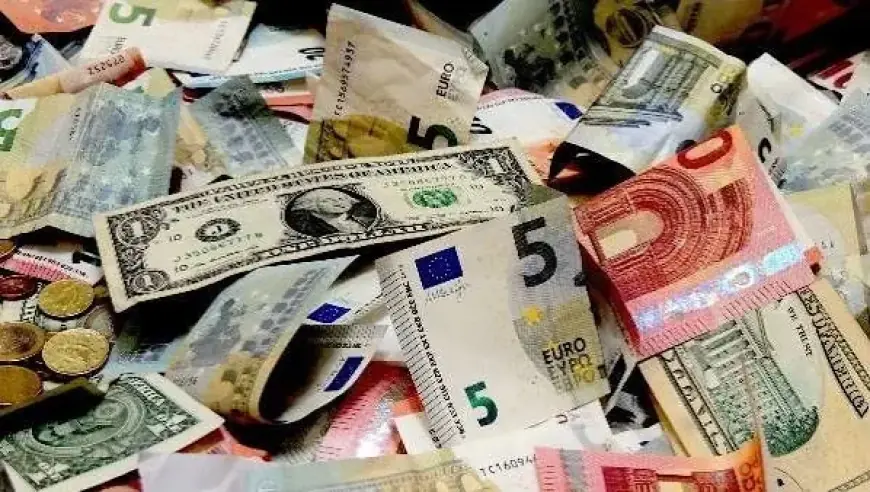بعد تثبيت الفائدة الأمريكية.. تعرف على سعر الدولار مقابل الجنيه اليوم في 10 بنوك مصرية