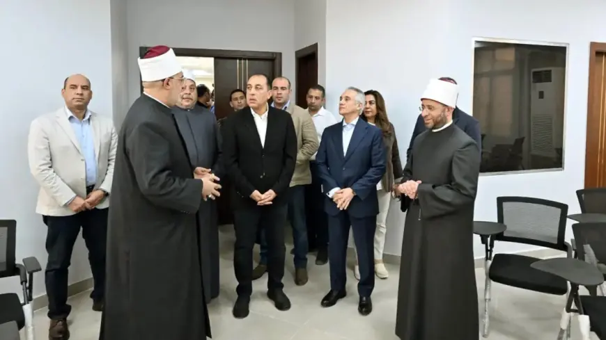 رئيس الوزراء يفتتح فرع دار الإفتاء الجديد بالسويس بمشاركة المفتي ووزير الأوقاف