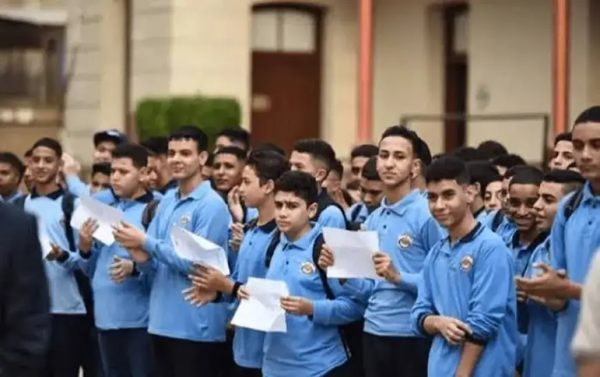 تعرف على مواعيد المدارس بالتوقيت الشتوي 2026 موعد الطابور والحصة الأولى بعد تأخير الساعة