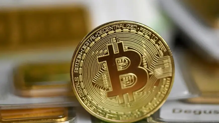 اختراق بينانس يزعزع سوق العملات المشفرة وبيتكوين تنخفض لأقل من 78 ألف دولار