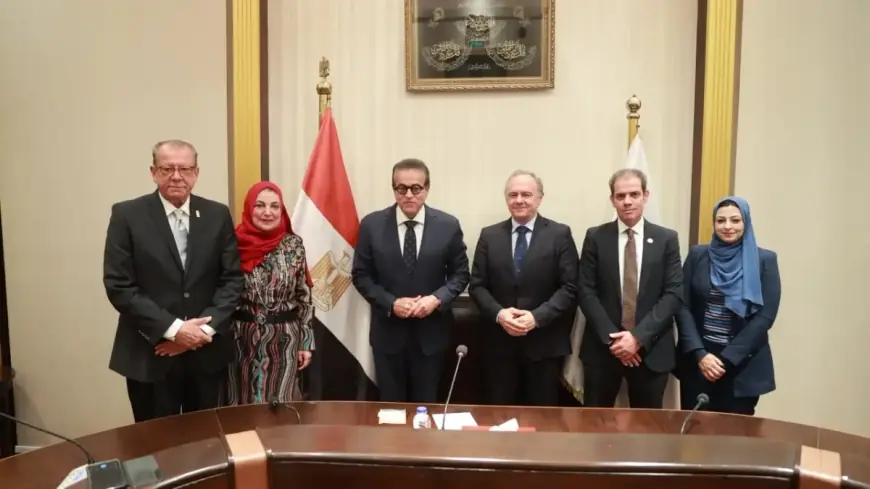 وزير الصحة يسعى لتعزيز التعاون مع الاتحاد الدولي لأمراض النساء والتوليد FIGO لضمان حياة صحية وآمنة للنساء المصريات