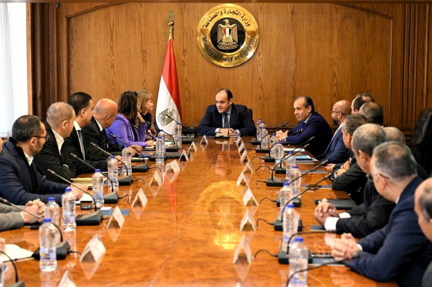 وزير التجارة: استمرار التخليص الجمركي لمختلف البضائع بالموانئ المصرية