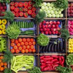 أسعار الخضار والفاكهة في السوق اليوم السبت 18 فبراير 2023