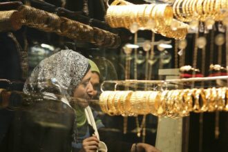 أسعار الذهب يوم السبت اليوم .. استقر 21 قيراطًا في محلات صياغة الذهب