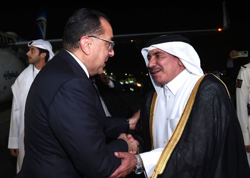 رئيس مجلس الوزراء يصل مطار الدوحة الدولي