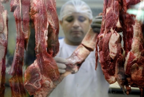 أماكن بيع اللحوم التشادية الطازجة اليوم السبت 25 مارس 2023 بالأسواق