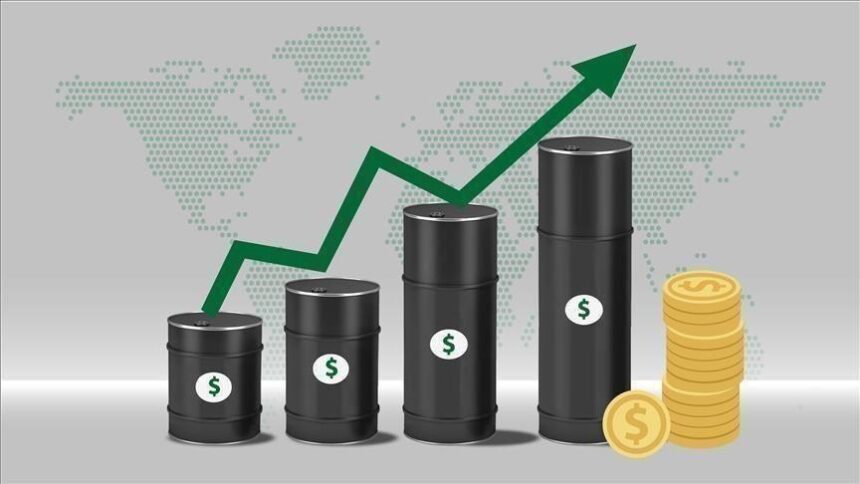 ارتفاع أسعار النفط الخام العالمية .. مخزونات النفط الخام الأمريكية تسجل زيادة كبيرة