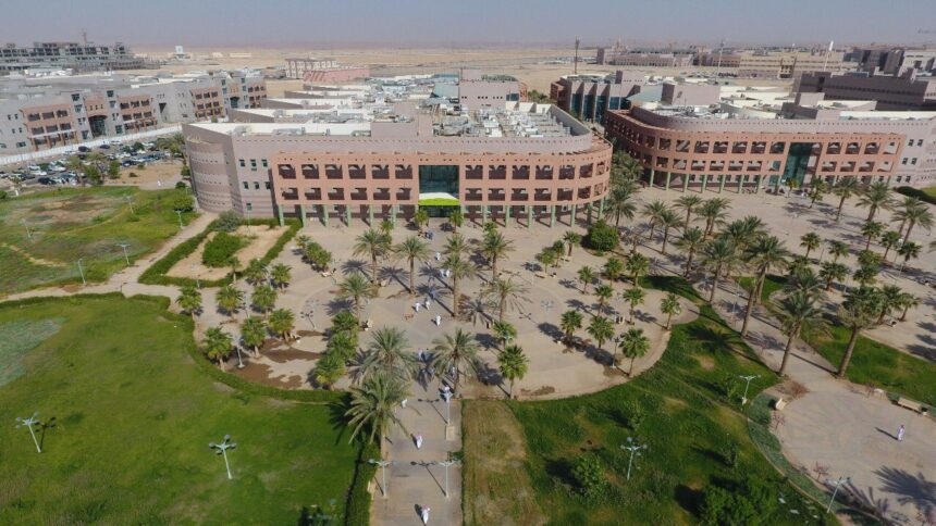 افتتاح مؤتمر مصر العليا الدولي الثاني لأمراض المخ والأعصاب والطب النفسي بجامعة الأقصر