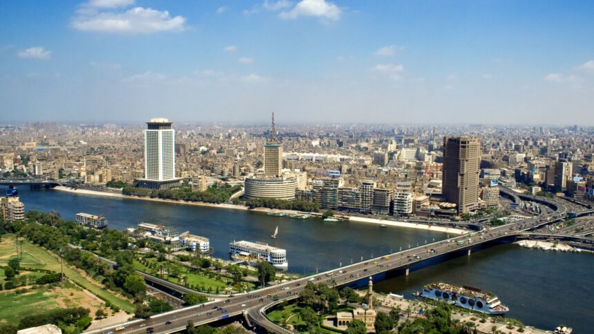 الأرصاد: طقس اليوم مائل للحرارة نهارًا .. والعظمى بالقاهرة 27
