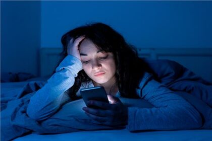 دراسة أمريكية تحذر مدمني النوم من مرض خطير