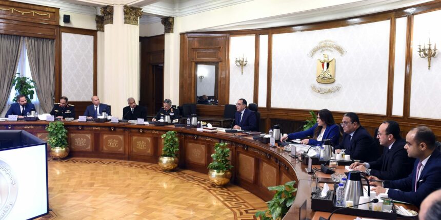 رئيس الوزراء يستعرض مقترحات تعزيز سياحة اليخوت فى مصر
