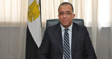 رئيس معهد التخطيط يستعرض فلسفة التنمية ودور الدولة في تعميق التصنيع المحلي بمصر