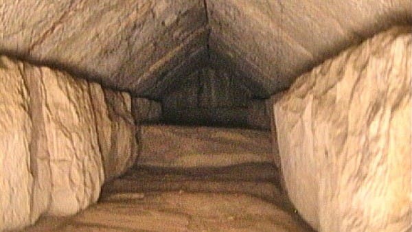 ماذا يخفي ممر الهرم الأكبر من أسرار.. ولماذا اعتبره الأثريون "اكتشاف القرن"؟