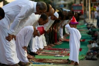 الجمعة هو أول أيام عيد الفطر في ثلاث دول عربية. المملكة العربية السعودية هي الأولى.