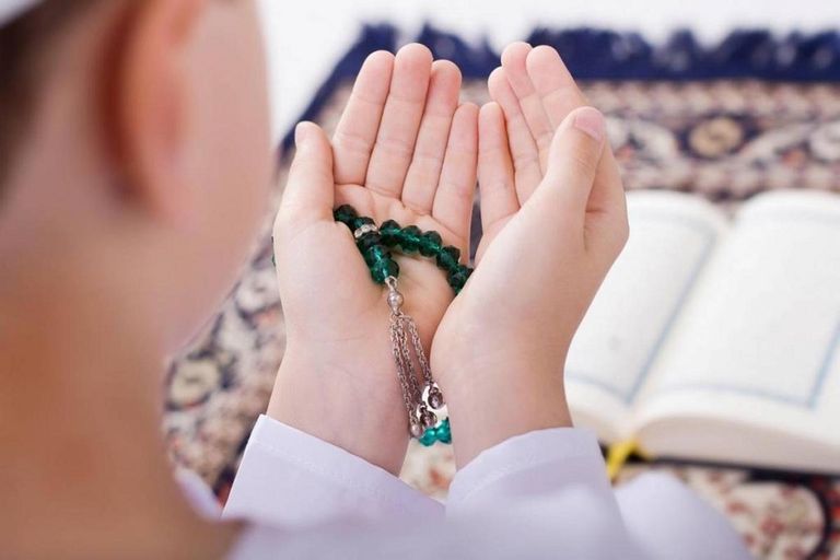 دعاء اليوم الثامن عشر من شهر رمضان.. «اَللّهُمَّ طَهِّرْني فيهِ مِنَ الدَّنَسِ وَالأَقْذارِ»