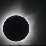 هل سيؤثر كسوف الشمس الهجين على مشاهدة هلال شاور؟ المعهد الفلكي يحدد موعد عيد الفطر.