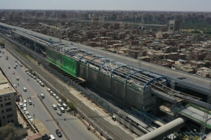 وزارة النقل تسابق الزمن للانتهاء من المرحلة الثالثة من الخط الثالث للمترو.. صور