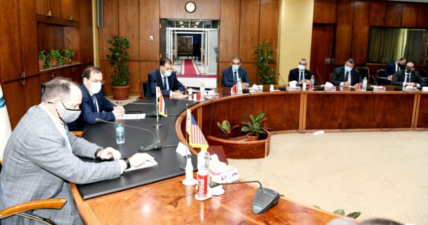 وزير البترول يبحث مع رئيس «أباتشي» خطط الشركة بمصر الفترة المقبلة