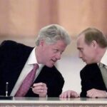 سر حديث خفي بين بيل كلينتون وبوتين: "كنت أعلم أنه سيغزو أوكرانيا"