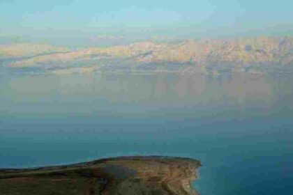درجة الحرارة في البحر الميت