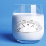 هل الحليب يزيد الوزن أم ينقصه