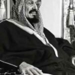 من إنجازات الملك عبد العزيز آل سعود توطين البادية؟